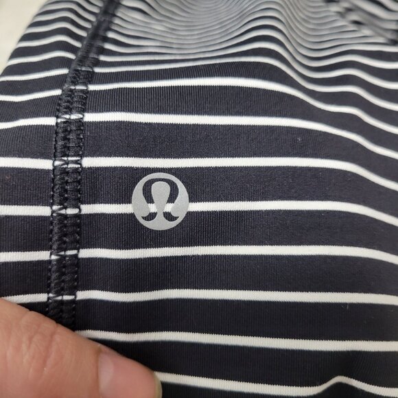 Lululemon Speed Tight II Parallel Stripe Black White Leggings 6 - Picture 10 of 13